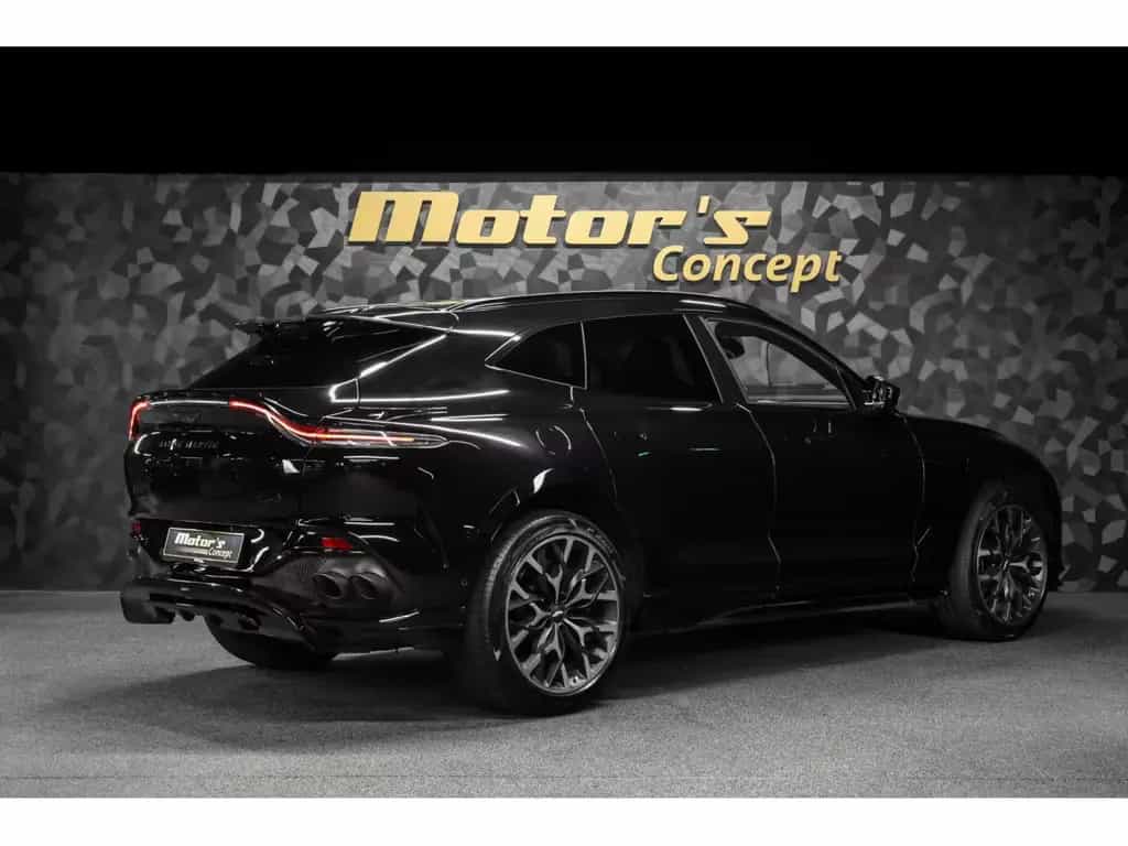 Aston Martin DBX 707 4.0 V8 Bi-Turbo 01/2024-photo-2
