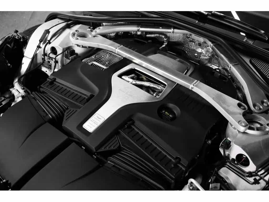 Aston Martin DBX 707 4.0 V8 Bi-Turbo 01/2024-photo-22
