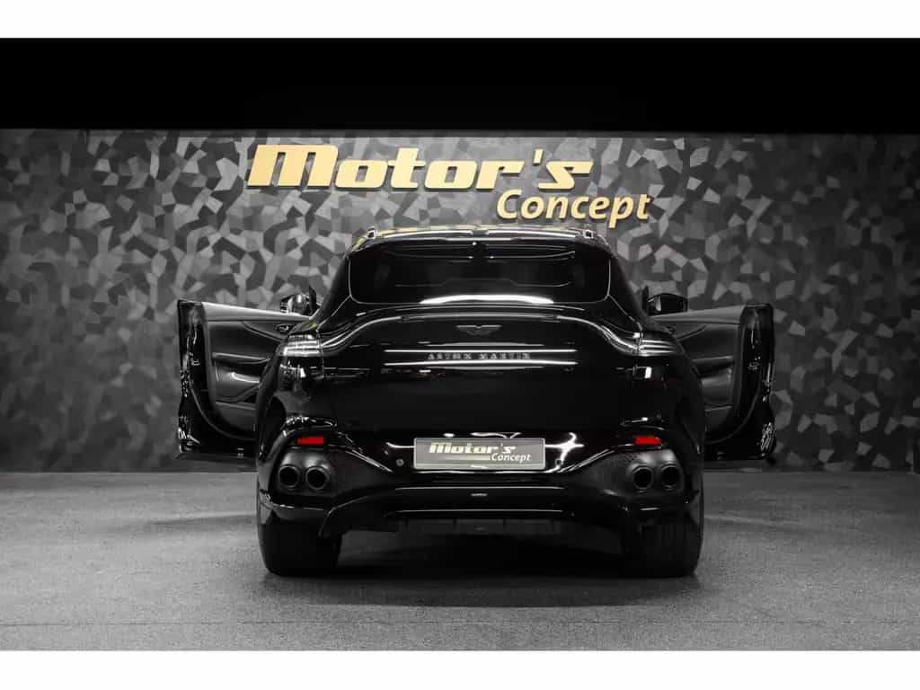 Aston Martin DBX 707 4.0 V8 Bi-Turbo 01/2024-photo-4