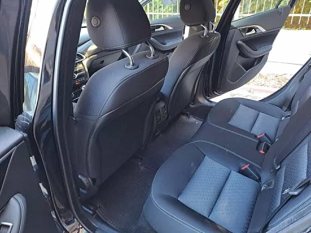 Infiniti Q30 1.5 diesel Premium 07/2017-photo-12