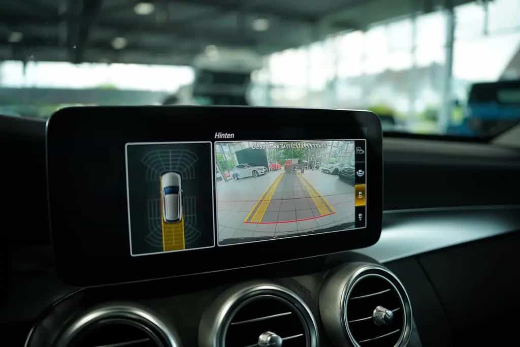 Mercedes-Benz C 220 d T Avantagarde *2.H *Wide*Leder*Pano*AHK 10/2021-photo-11
