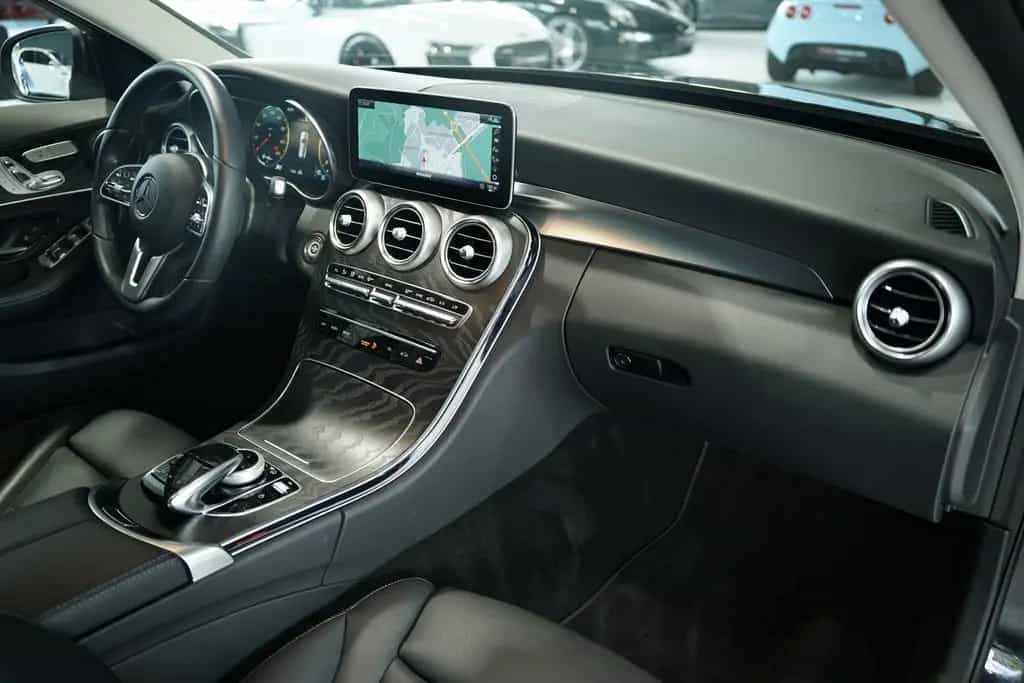 Mercedes-Benz C 220 d T Avantagarde *2.H *Wide*Leder*Pano*AHK 10/2021-photo-14