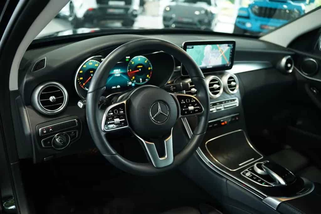 Mercedes-Benz C 220 d T Avantagarde *2.H *Wide*Leder*Pano*AHK 10/2021-photo-24