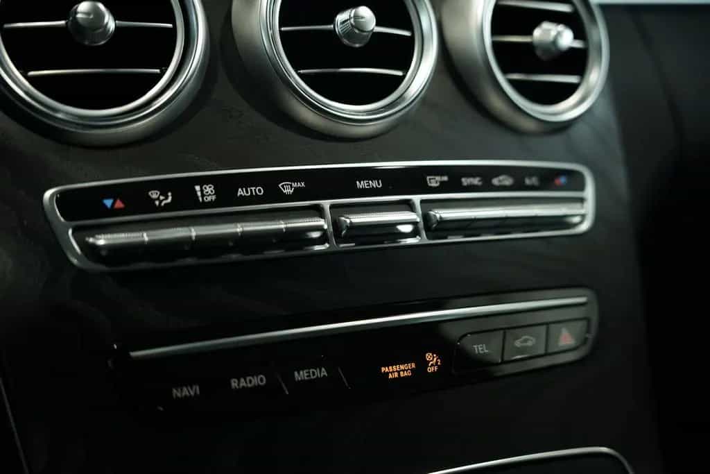Mercedes-Benz C 220 d T Avantagarde *2.H *Wide*Leder*Pano*AHK 10/2021-photo-33