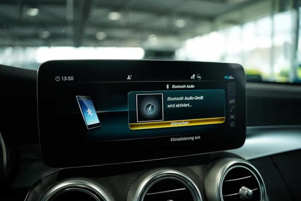 Mercedes-Benz C 220 d T Avantagarde *2.H *Wide*Leder*Pano*AHK 10/2021-photo-36