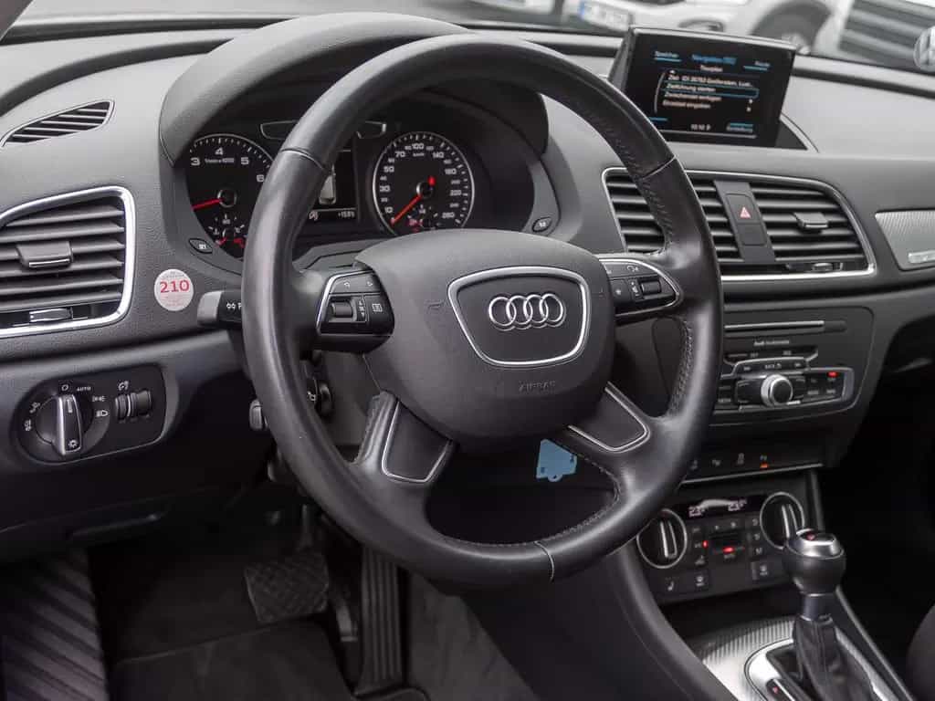 Audi Q3 Design 2.0TFSI qu Stronic Navi LED EPH GRA 05/2018-photo-13