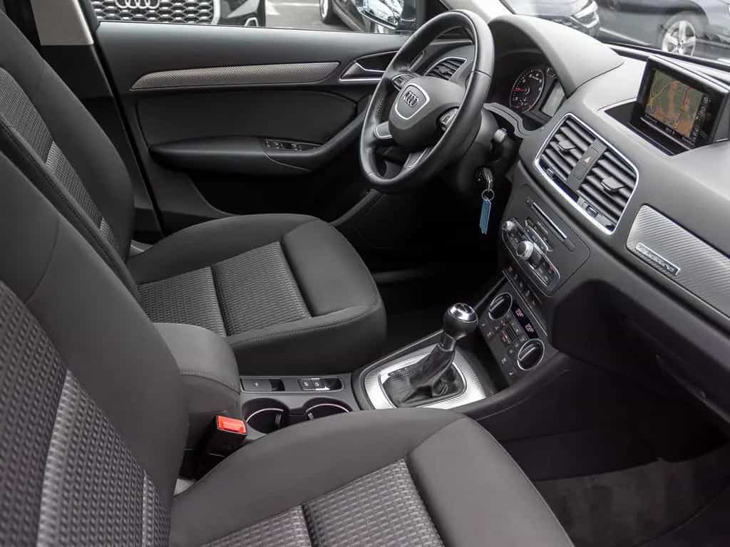 Audi Q3 Design 2.0TFSI qu Stronic Navi LED EPH GRA 05/2018-photo-23