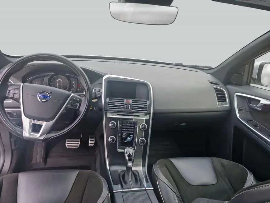 Volvo XC60 T5 AWD Geartronic Momentum 08/2016-photo-10
