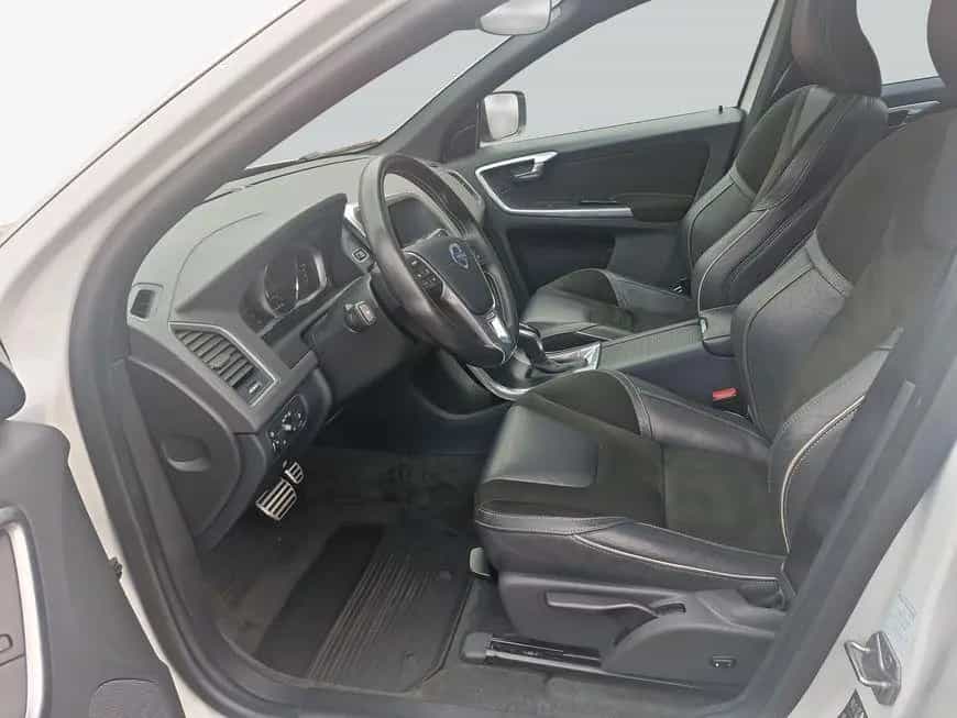 Volvo XC60 T5 AWD Geartronic Momentum 08/2016-photo-8