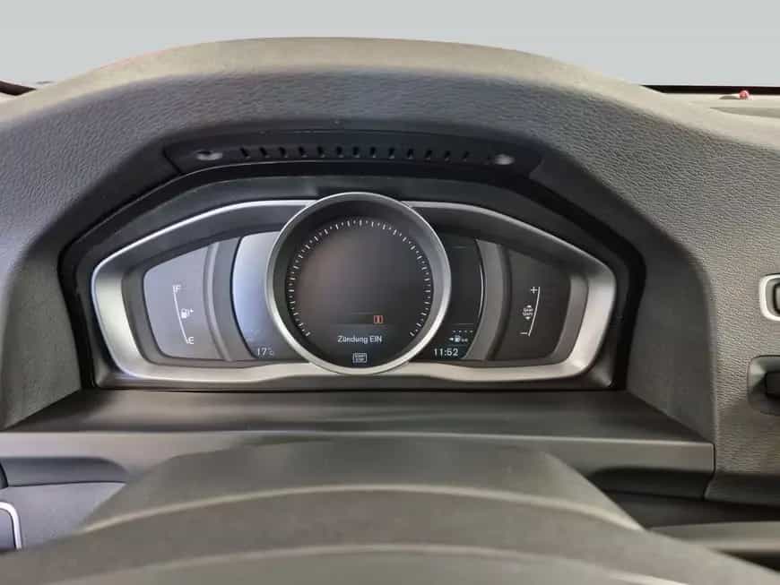 Volvo V60 T3 Momentum 10/2016-photo-12