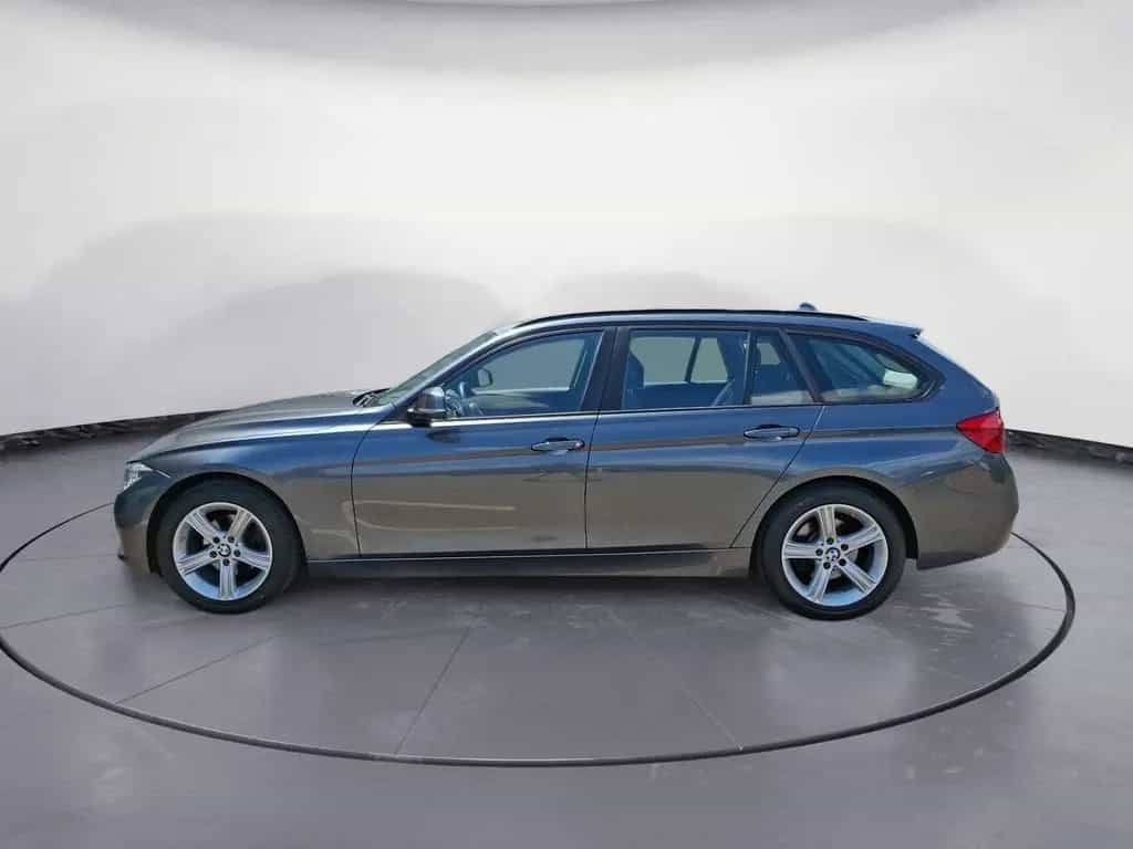 BMW 320 i Touring Advantage Sitzheizung, PDC, Fernlic 04/2019-photo-2