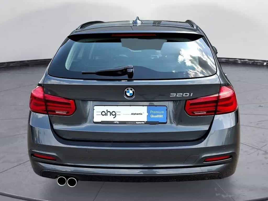 BMW 320 i Touring Advantage Sitzheizung, PDC, Fernlic 04/2019-photo-4