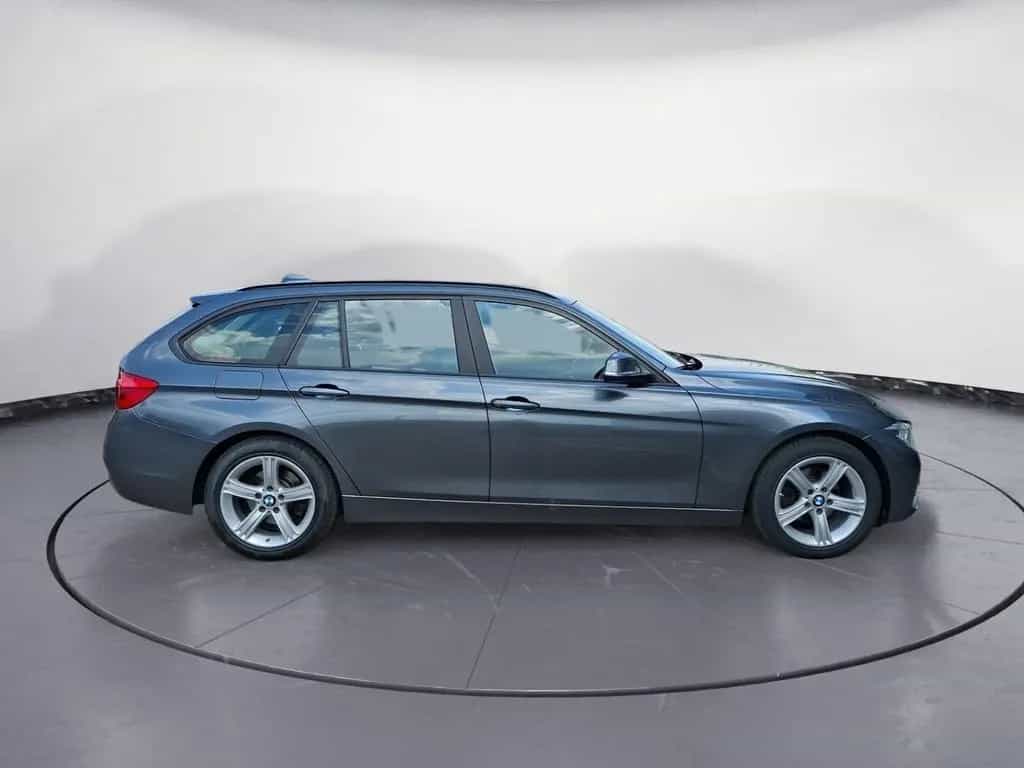 BMW 320 i Touring Advantage Sitzheizung, PDC, Fernlic 04/2019-photo-5