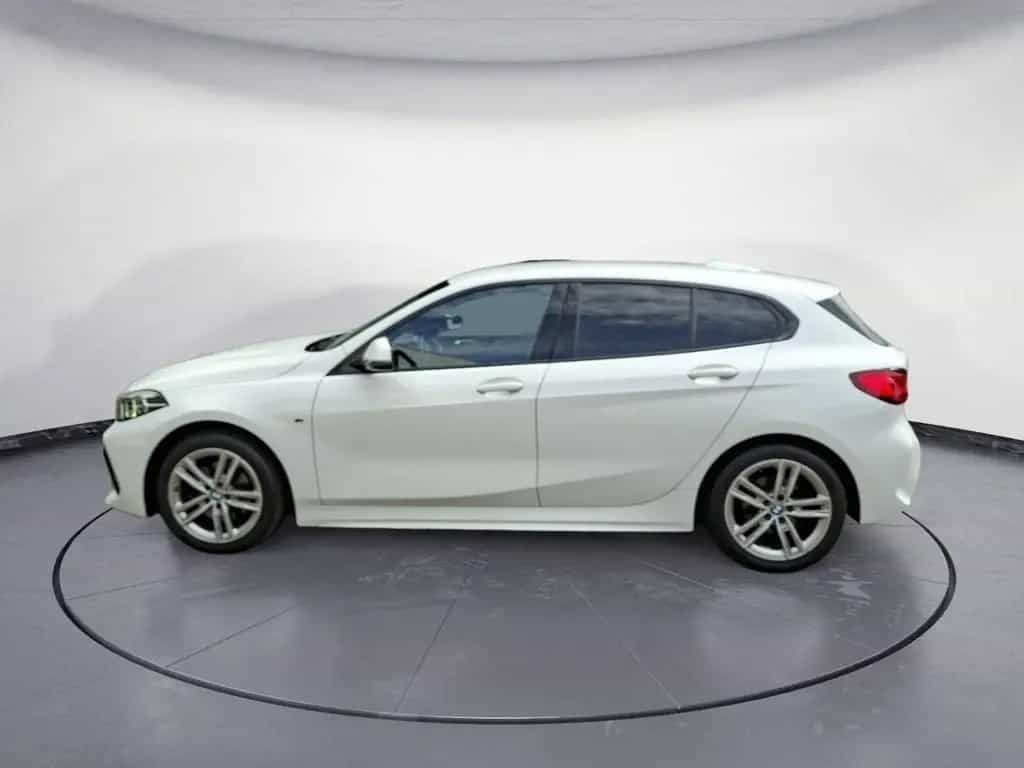 BMW 118 i M Sport NAVI Komfortzugang Sportsitze 04/2021-photo-1