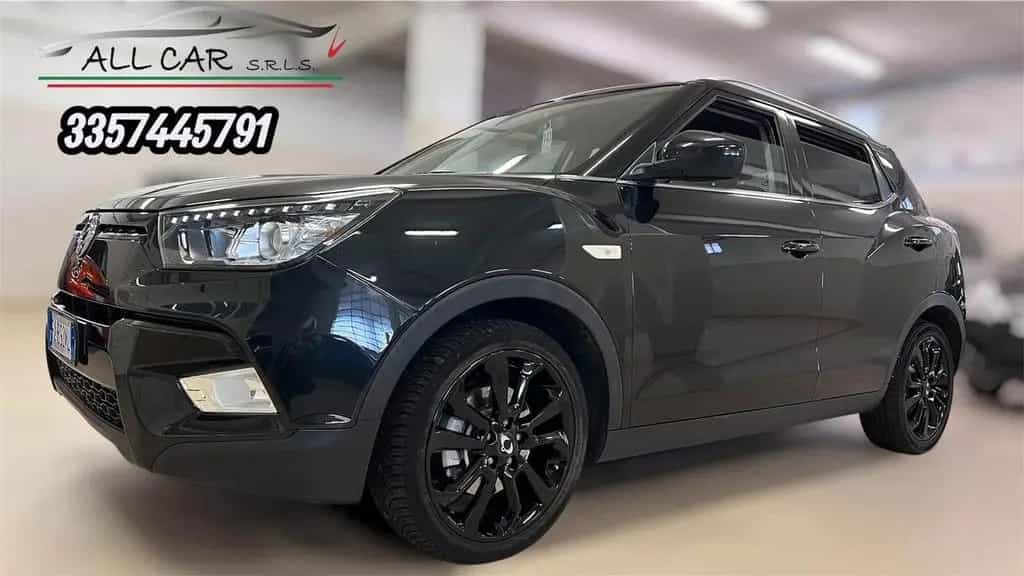Ssangyong Tivoli 1.6d 2WD GO Be Hot Aebs 04/2017-photo-3