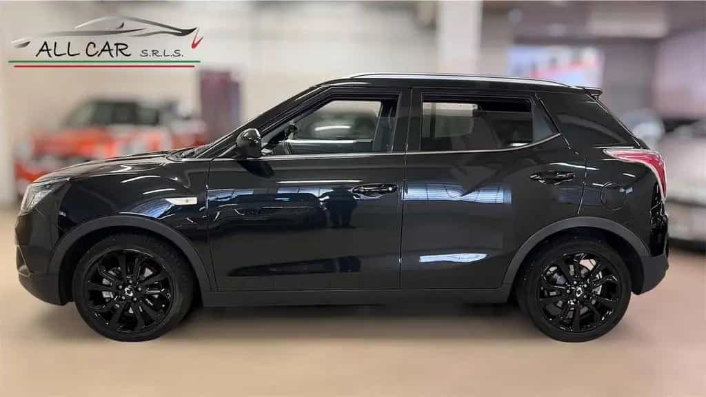 Ssangyong Tivoli 1.6d 2WD GO Be Hot Aebs 04/2017-photo-5
