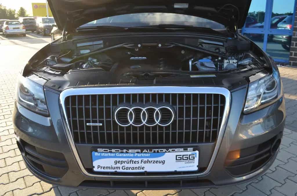 Audi Q5 2.0 TFSI  quattro 3x S-LINE NAVI BI XENON 03/2012-photo-16