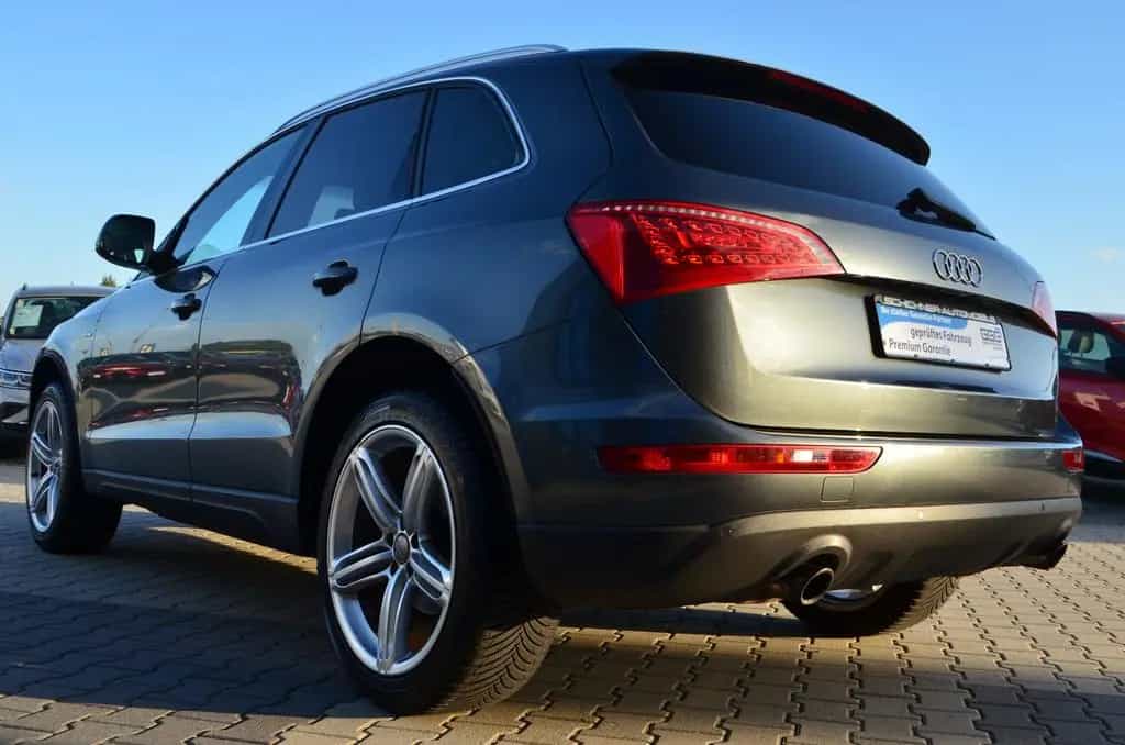 Audi Q5 2.0 TFSI  quattro 3x S-LINE NAVI BI XENON 03/2012-photo-3