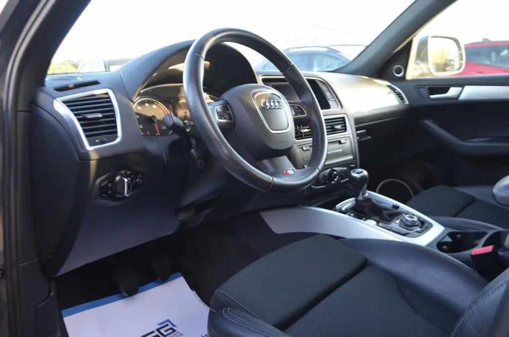Audi Q5 2.0 TFSI  quattro 3x S-LINE NAVI BI XENON 03/2012-photo-8