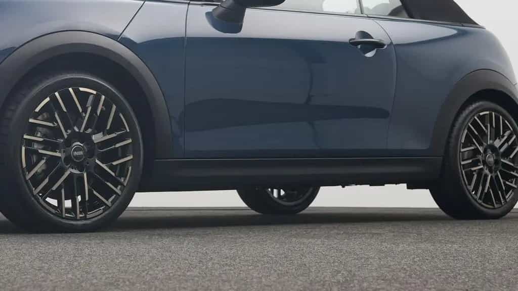 MINI Cooper Cabrio Cooper C Cabrio 03/2025-photo-23