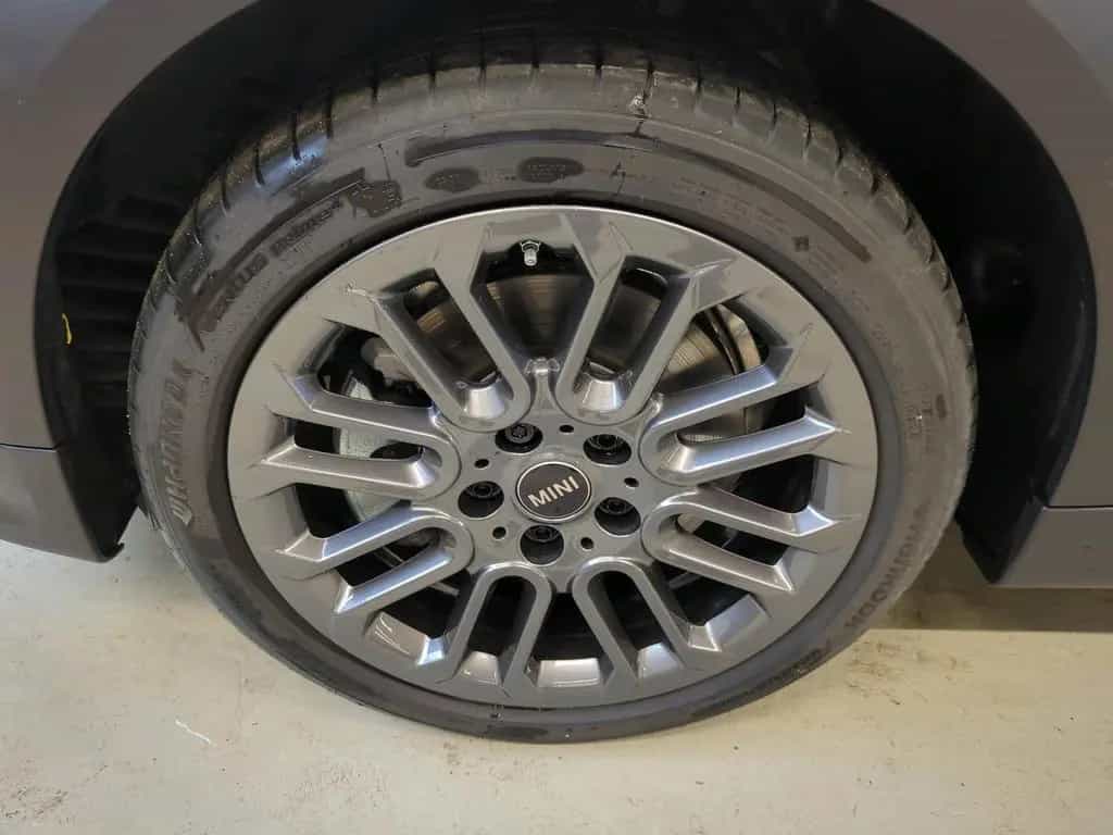 MINI Cooper Cabrio Cooper C Cabrio 05/2025-photo-32
