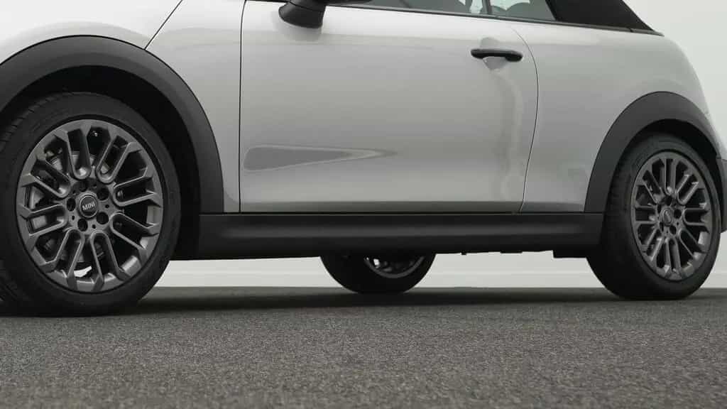MINI Cooper Cabrio Cooper C Cabrio 05/2025-photo-37