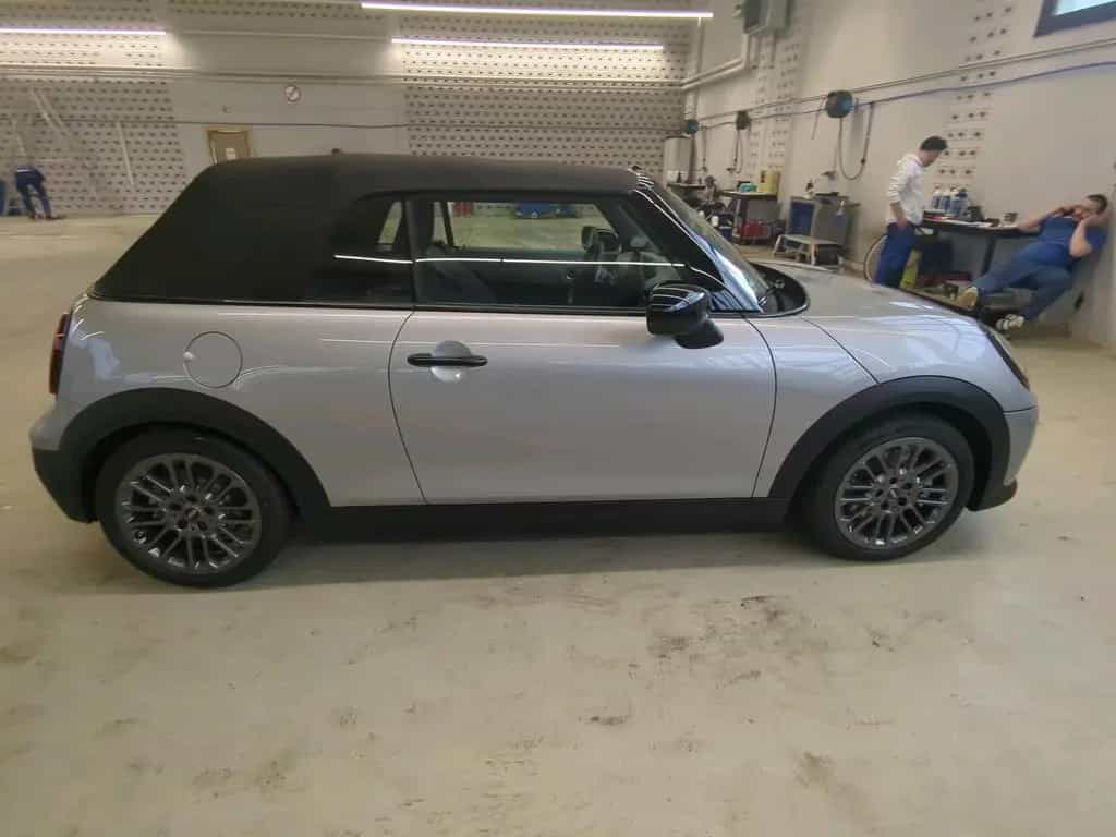 MINI Cooper Cabrio Cooper C Cabrio 05/2025-photo-8
