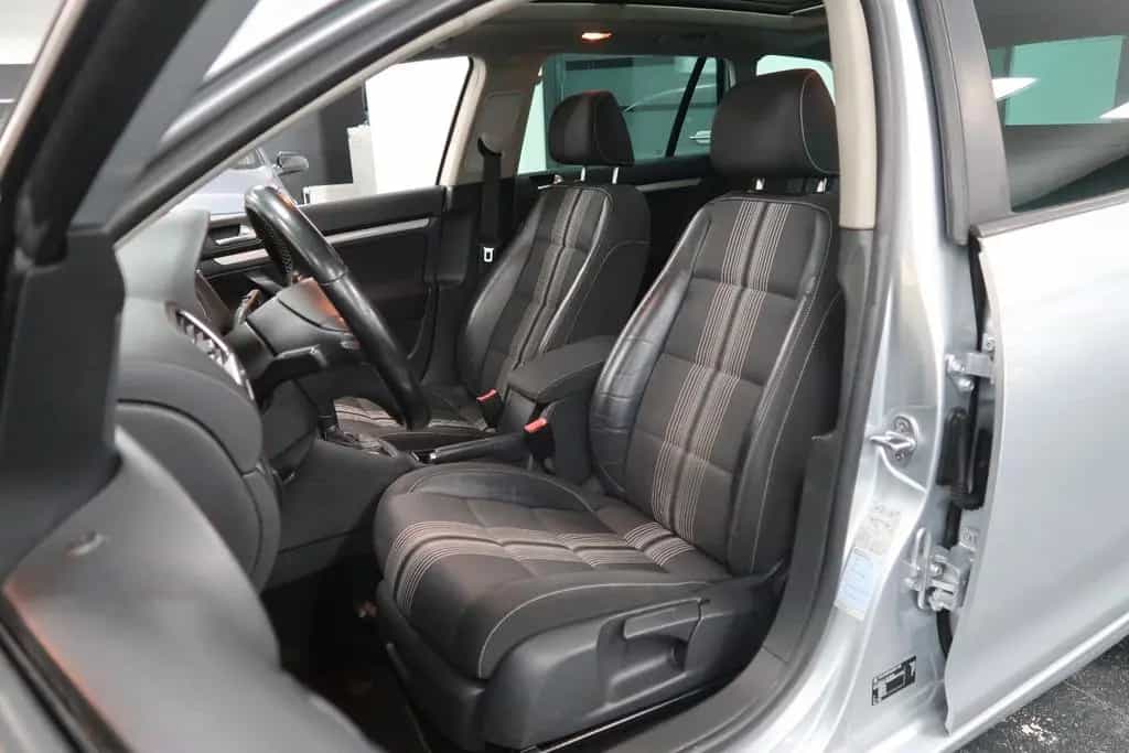Volkswagen Golf VI Variant Match*Carplay*Shz*Pano*DSG*TÜV 10/2012-photo-12