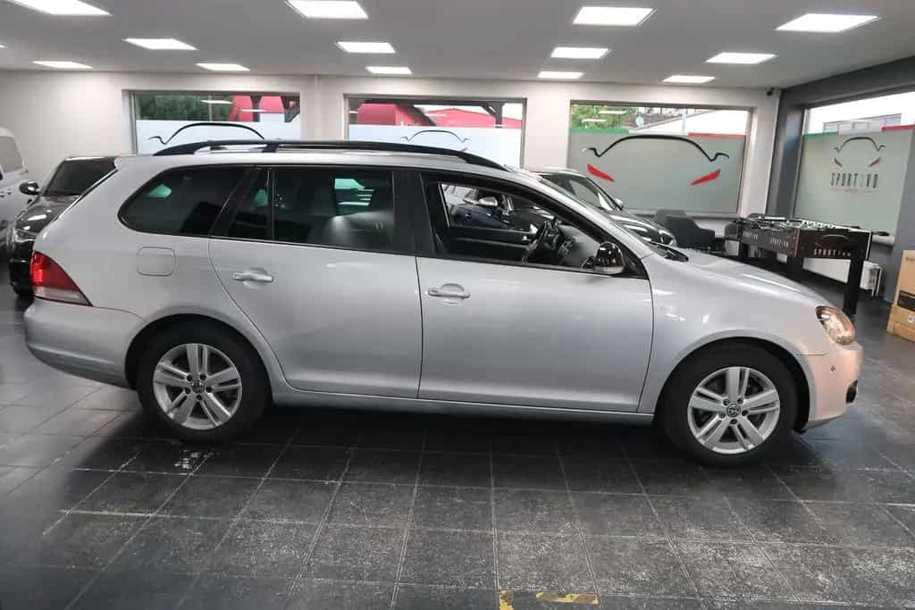 Volkswagen Golf VI Variant Match*Carplay*Shz*Pano*DSG*TÜV 10/2012-photo-3