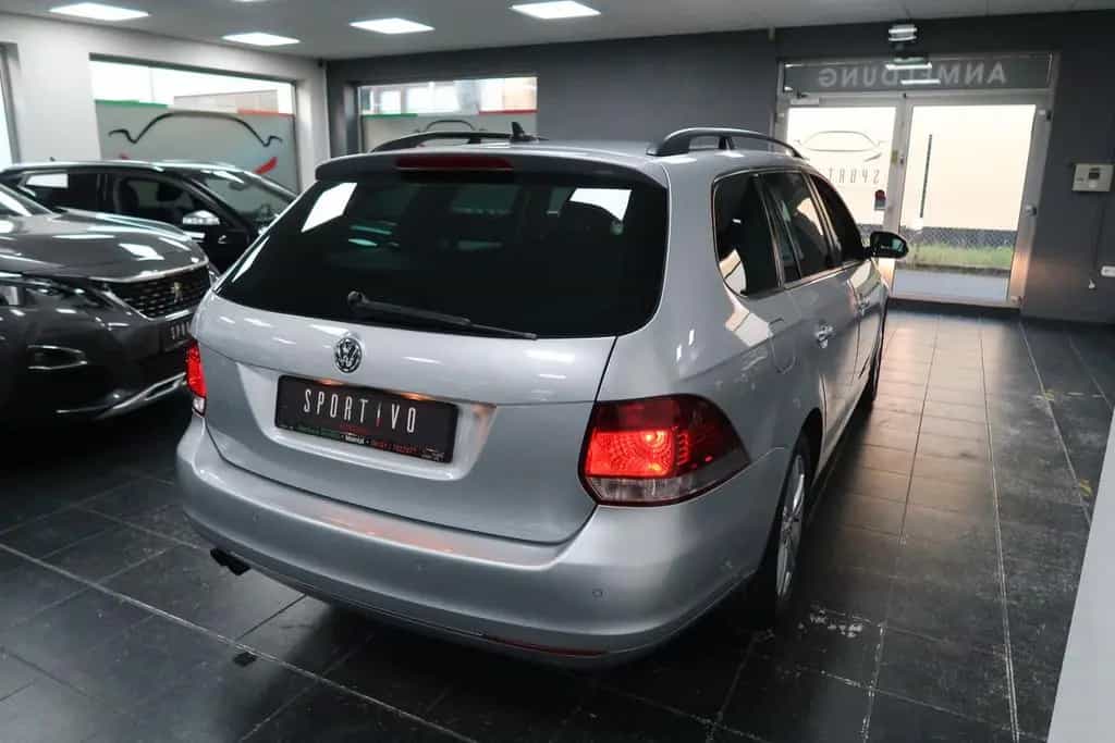 Volkswagen Golf VI Variant Match*Carplay*Shz*Pano*DSG*TÜV 10/2012-photo-4