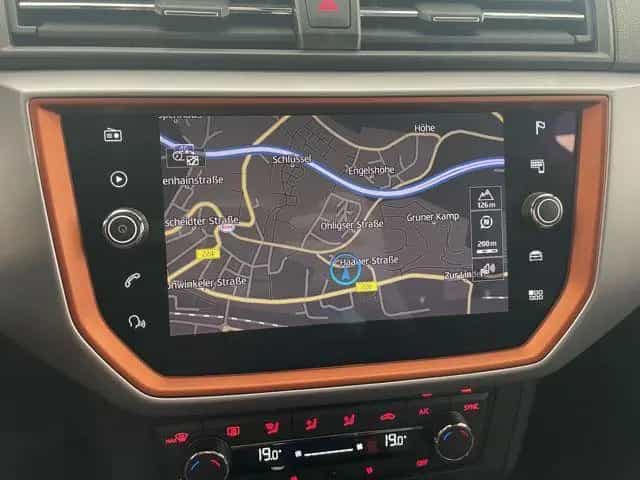 Seat Arona Beats DSG NAVI+LED+KAMERA+VIRTUELL+ACC 05/2019-photo-11