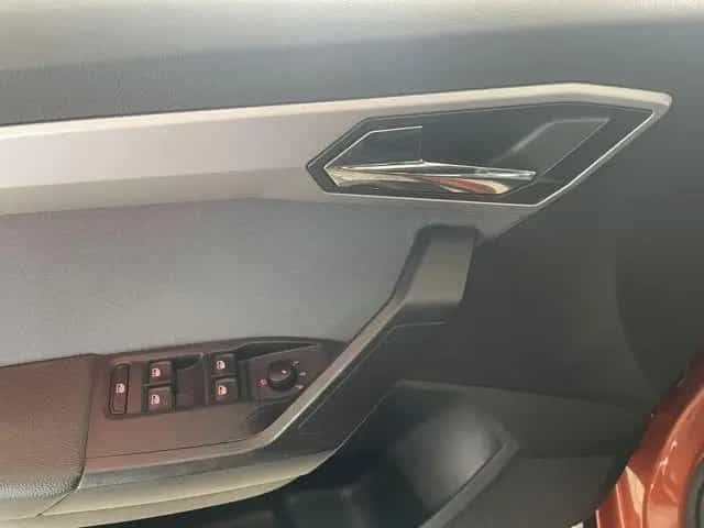 Seat Arona Beats DSG NAVI+LED+KAMERA+VIRTUELL+ACC 05/2019-photo-17