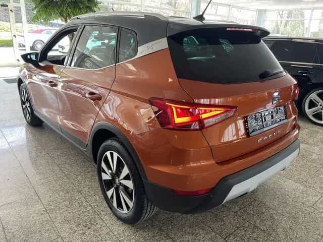 Seat Arona Beats DSG NAVI+LED+KAMERA+VIRTUELL+ACC 05/2019-photo-3