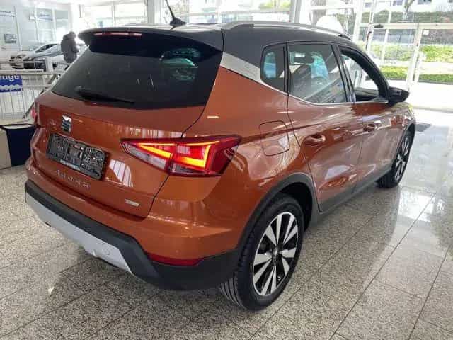 Seat Arona Beats DSG NAVI+LED+KAMERA+VIRTUELL+ACC 05/2019-photo-5