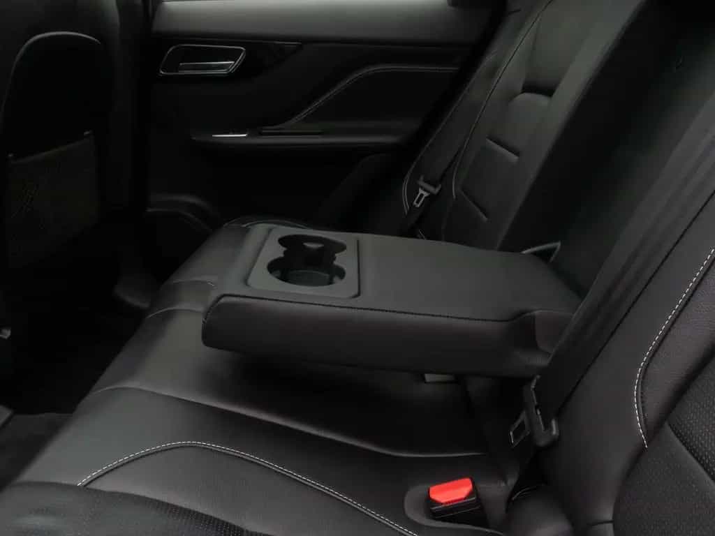 Jaguar F-Pace 30d R-Sport Kamera DigitDisp Meridian 20" 06/2018-photo-27