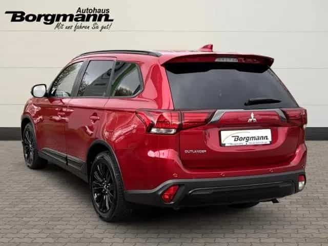 Mitsubishi Outlander Spirit+ 2WD - 7-Sitzer - 360 Grad Kame 11/2021-photo-5