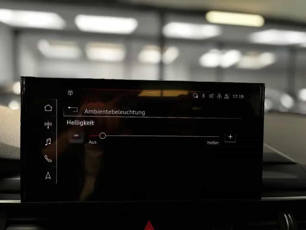 Audi A4 Avant 40 TDI advanced 1.HAND LED AHK 02/2022-photo-13