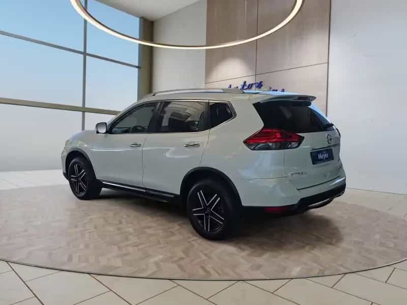 Nissan X-Trail 1.6 163PS 7-Sitzer/8*Alu/Pano/Leder/Navi 01/2018-photo-2