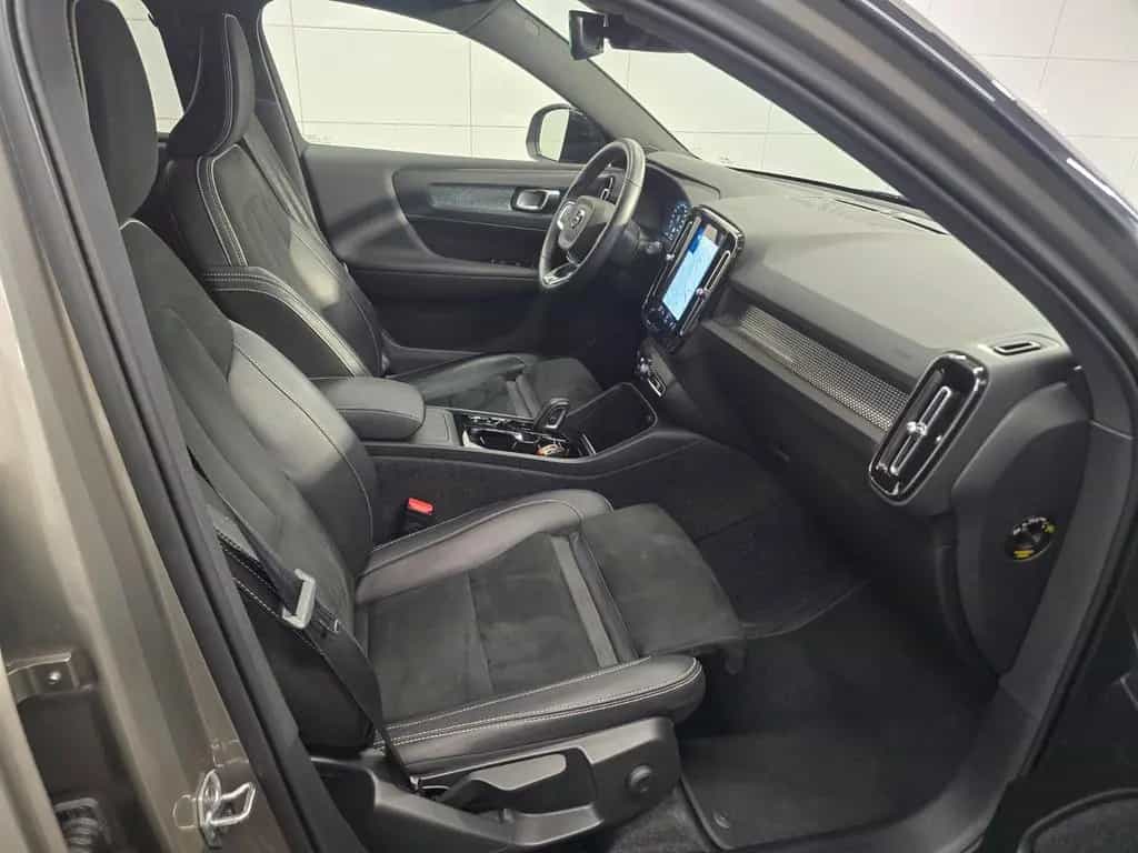 Volvo XC40 Geartronic R Design/ACC/Lane/Totwin./Navi 09/2021-photo-11
