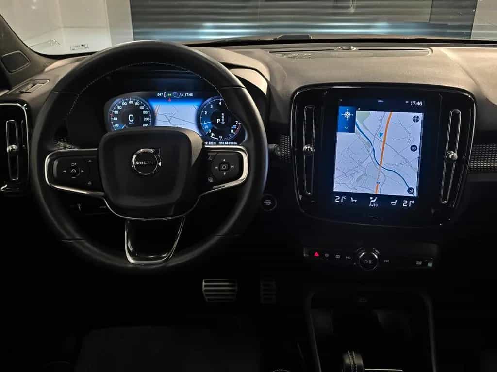 Volvo XC40 Geartronic R Design/ACC/Lane/Totwin./Navi 09/2021-photo-15