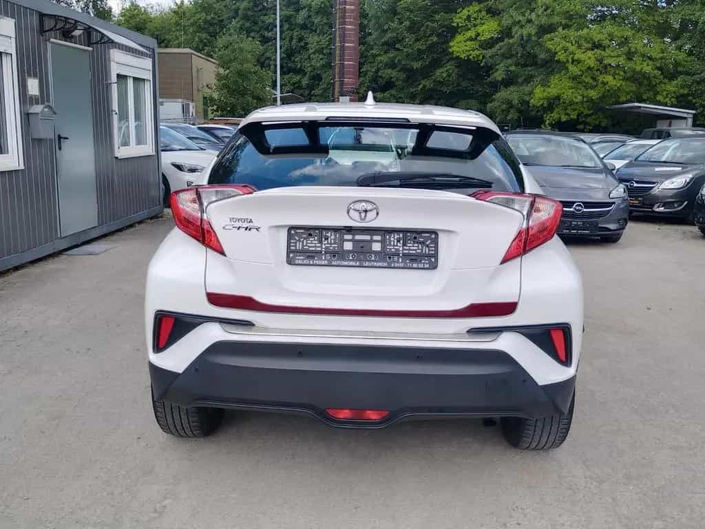 Toyota C-HR Flow+TÜV/NEU+GARANTIE+NAVI+ACC+CAM+SHZ+PDC 02/2018-photo-4