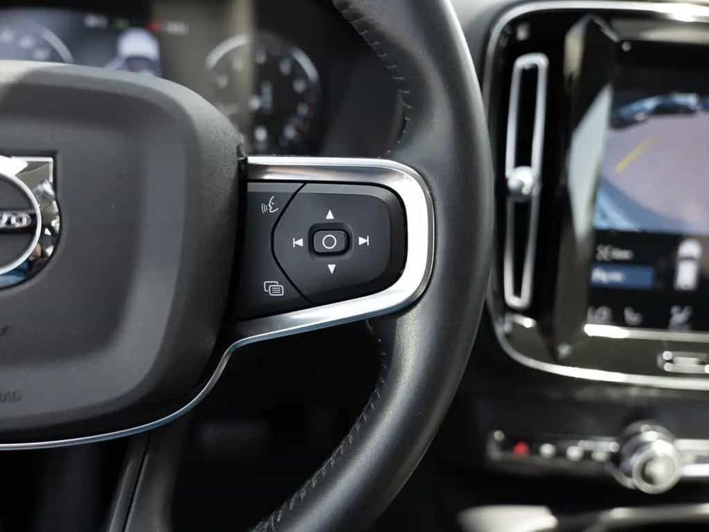 Volvo XC40 B4 Momentum Pro AWD LED W-LAN NAVI KAMERA 07/2021-photo-20
