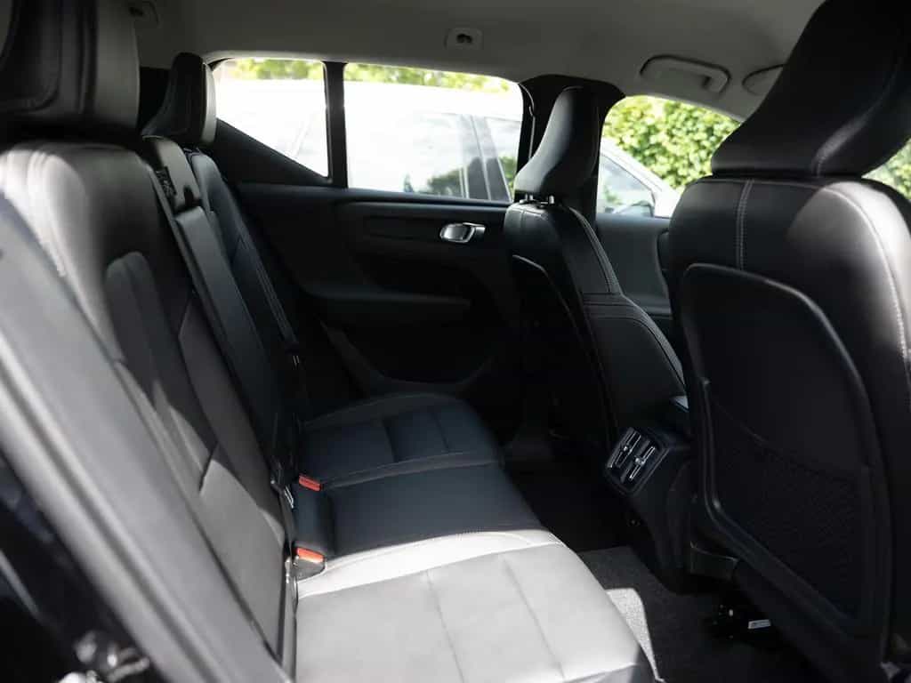 Volvo XC40 B4 Momentum Pro AWD LED W-LAN NAVI KAMERA 07/2021-photo-8