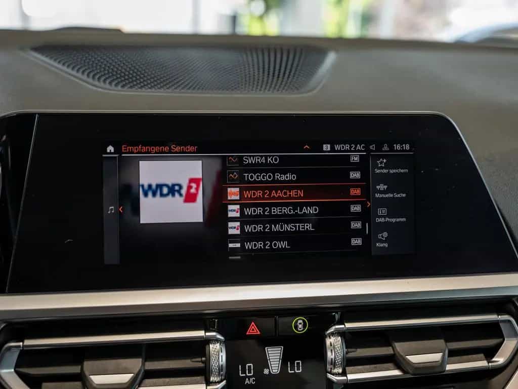 BMW 420 i Coupe M-Sport LED NAVI KAMERA SHZ PDC KLIMA 02/2021-photo-14