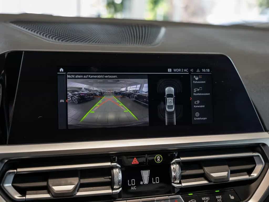 BMW 420 i Coupe M-Sport LED NAVI KAMERA SHZ PDC KLIMA 02/2021-photo-16