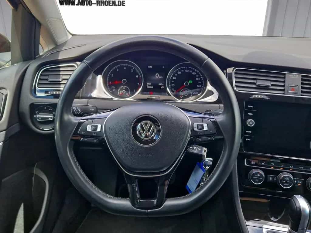 Volkswagen Golf VII 1.5 TSI Highline, ACC, LED, Navi, Std.H 01/2018-photo-7