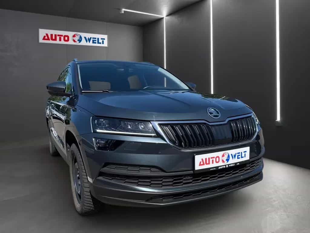 Skoda Karoq 1.5 16V TSI Automatik LED Navi ACC Kamera 06/2019-photo-1