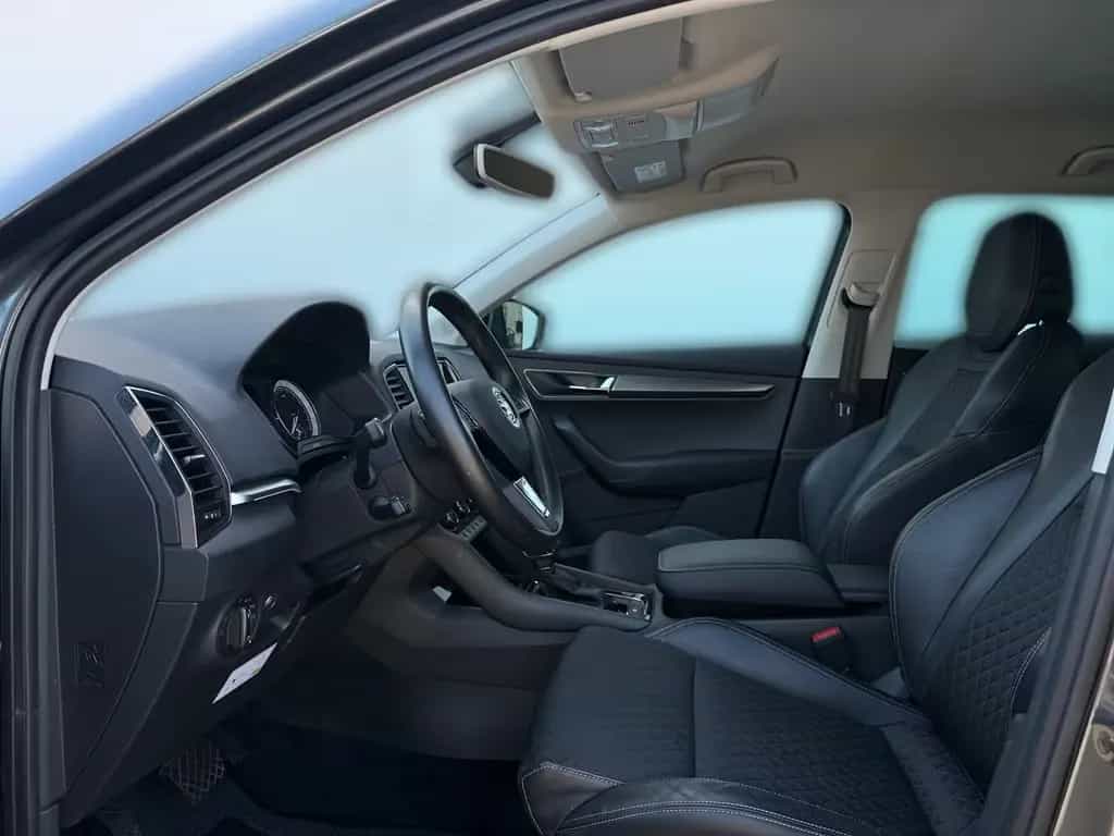 Skoda Karoq 1.5 16V TSI Automatik LED Navi ACC Kamera 06/2019-photo-9