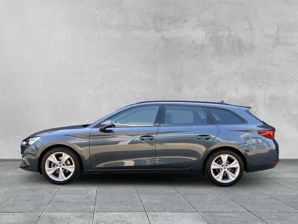 Seat Leon SPORTSTOURER FR 1.5 eTSI LED+KAMERA+AHK+SHZ 07/2022-photo-1