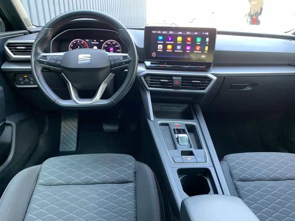 Seat Leon SPORTSTOURER FR 1.5 eTSI LED+KAMERA+AHK+SHZ 07/2022-photo-13